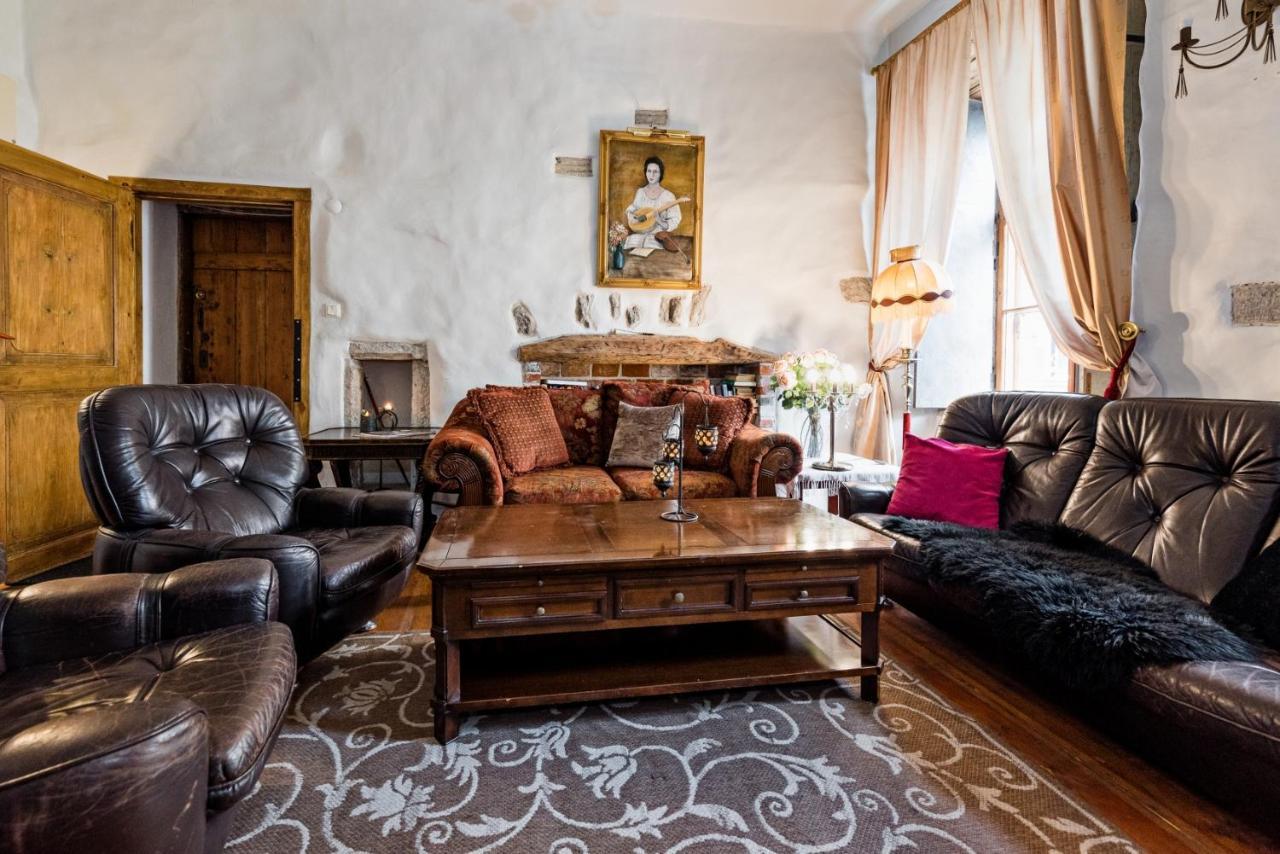 Historical Two-Bedroom Apartment With Sauna, Jacuzzi And Fireplace Talin Exterior foto
